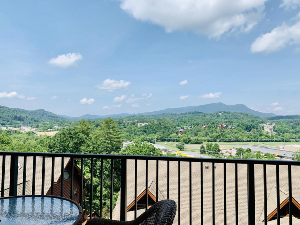 Noelle's Nest Condominium Pigeon Forge Extérieur photo